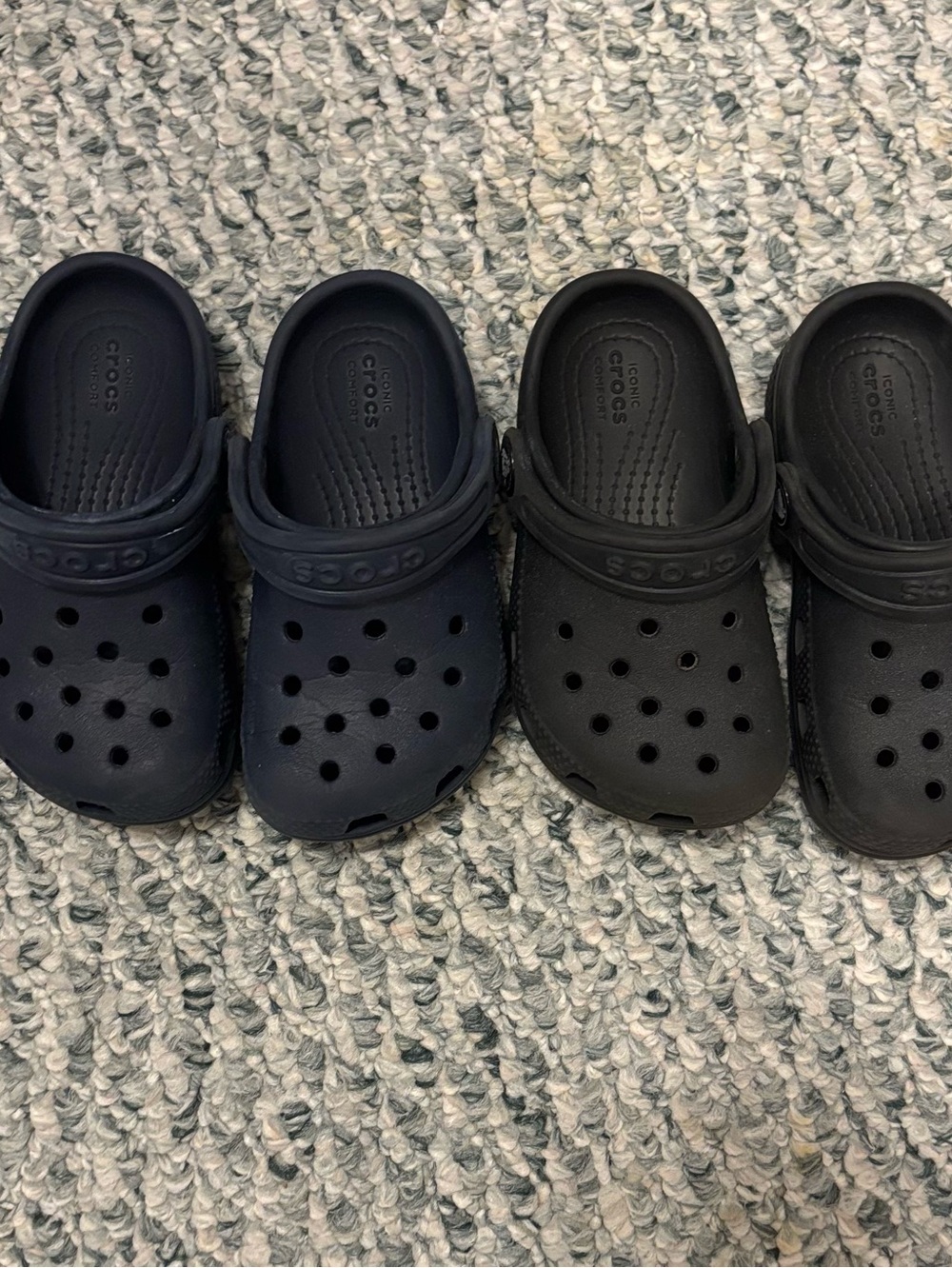 CROCS Kids Classic Clog Duo in Navy and Black